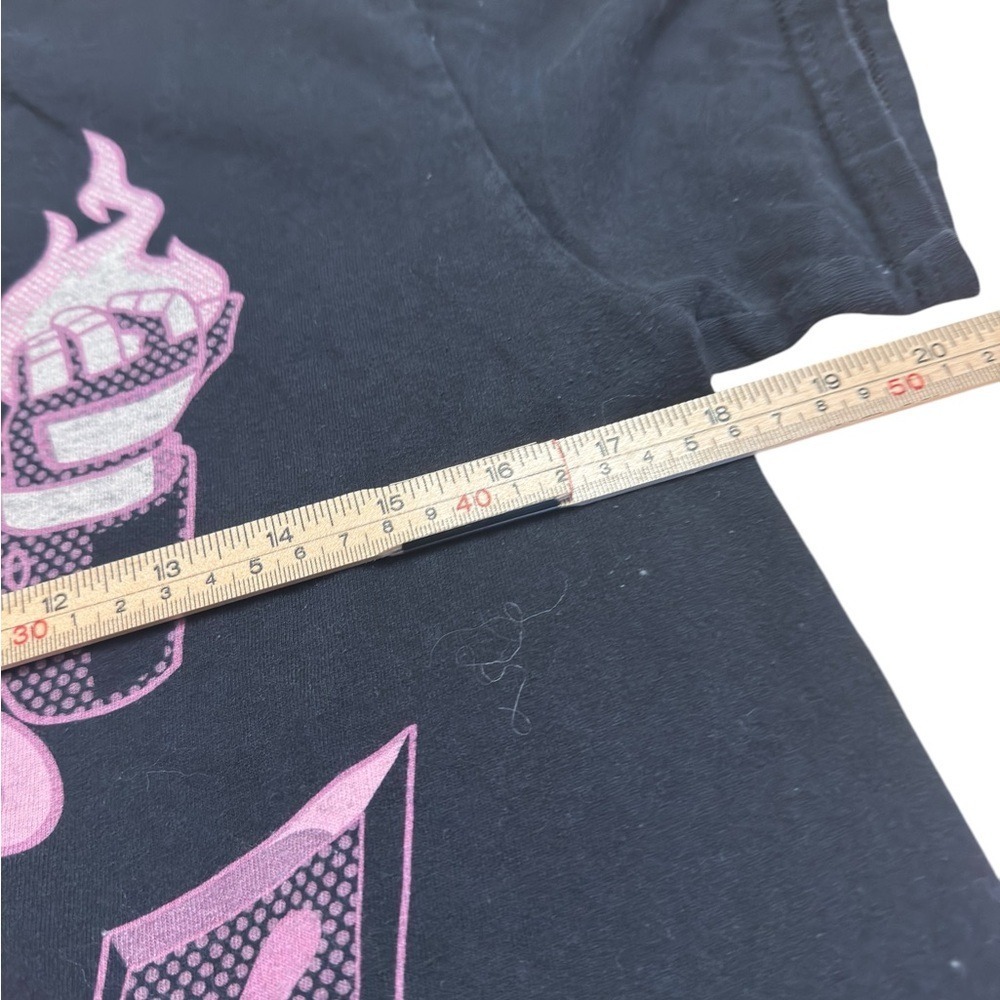 Mystery Skulls Purple Graphic Band Tee Black Cotton Shirt M Streetwear Music GUC - Picture 11 of 16